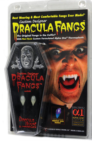 Dracula Fangs - Clam Shell