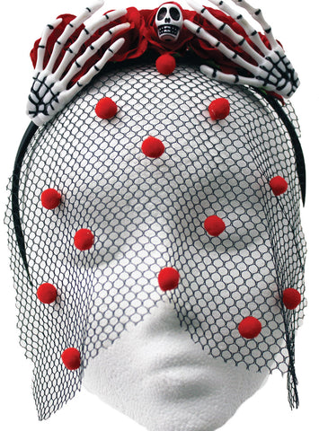 Skull Hand Rosette Crown Veil