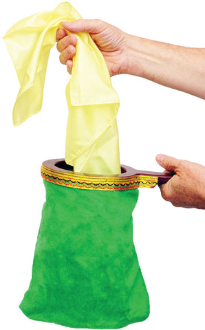 P & L Zipper Change Bag